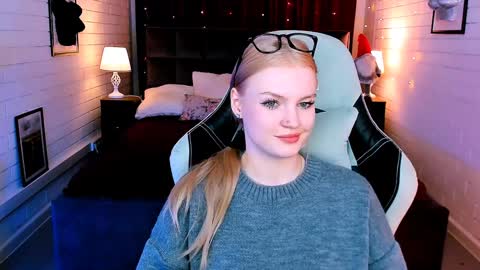 Snapshot of graceglamour chatting on January 14, 8:20 am Grace Glamour online show from January 14, 8:20 am