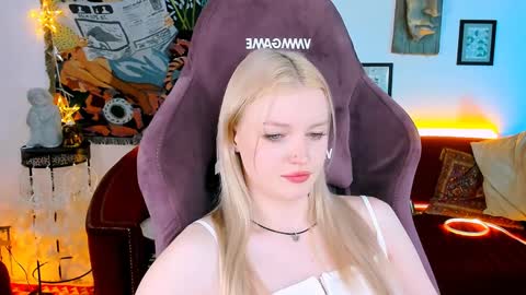 Snapshot of graceglamour chatting on January 26, 8:25 am Grace Glamour online show from January 26, 8:25 am