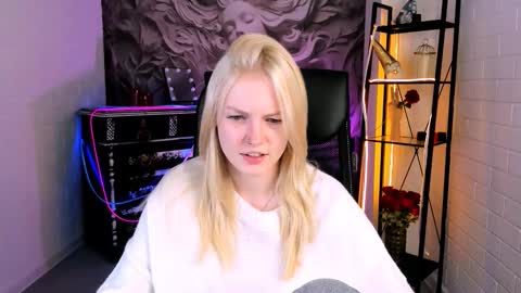 Snapshot of graceglamour chatting on September 11, 5:07 am Grace Glamour online show from September 11, 5:07 am