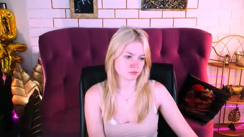 Snapshot of graceglamour chatting on September 14, 5:06 am Grace Glamour online show from September 14, 5:06 am