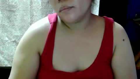 Snapshot of graciabuttercup chatting on May 30, 2:36 pm gracia online show from May 30, 2:36 pm