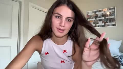 Gracie Smith online show from May 29, 6:17 pm