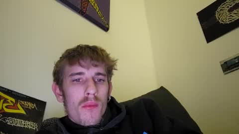 Snapshot of graff4 chatting on December 18, 8:47 pm Smallcom online show from December 18, 8:47 pm