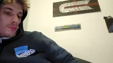 Snapshot of graff4 chatting on January 15, 7:34 pm Smallcom online show from January 15, 7:34 pm