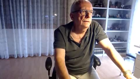 grandpach online show from October 11, 11:53 am