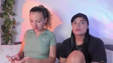 Snapshot of grave_duo chatting on November 22, 5:06 am GRAVE DUO online show from November 22, 5:06 am