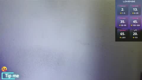 Snapshot of grayhorny chatting on April 23, 7:05 pm Gray online show from April 23, 7:05 pm