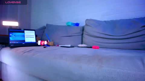 Snapshot of great_blondy chatting on July 8, 10:47 pm Anny online show from July 8, 10:47 pm