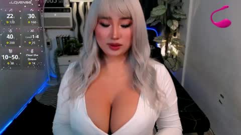 Snapshot of great_selfsuckerts chatting on June 5, 6:52 am PAULATHEONE online show from June 5, 6:52 am