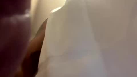 Snapshot of greatwhiteviper chatting on September 23, 1:08 am greatwhiteviper online show from September 23, 1:08 am