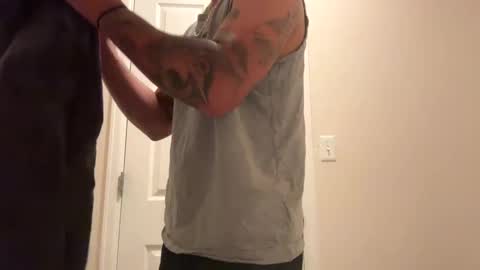 Snapshot of greatwhiteviper chatting on September 28, 4:51 am greatwhiteviper online show from September 28, 4:51 am