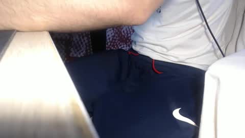 Snapshot of greekdaddynickofficial chatting on September 9, 7:41 am greekdaddynickofficial online show from September 9, 7:41 am