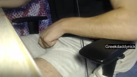 Snapshot of greekdaddynickofficial chatting on September 22, 7:43 am greekdaddynickofficial online show from September 22, 7:43 am