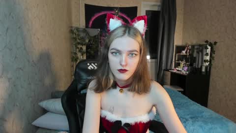 Snapshot of green_tea666 chatting on December 25, 1:31 am Lilith online show from December 25, 1:31 am