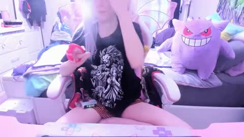 GreenEyedLovexo online show from February 13, 9:17 pm