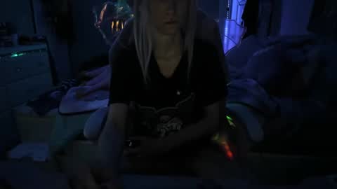 GreenEyedLovexo online show from March 7, 5:40 am