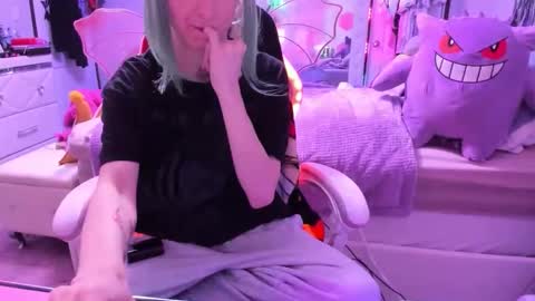 GreenEyedLovexo online show from November 28, 2:42 pm