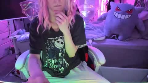 GreenEyedLovexo online show from February 16, 1:51 pm