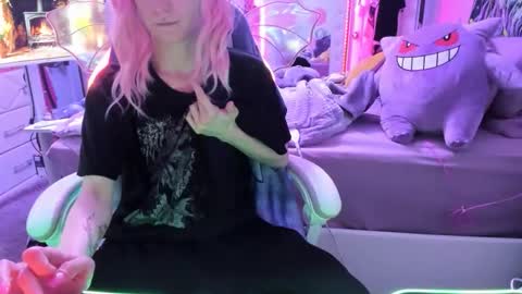 GreenEyedLovexo online show from March 19, 2:04 am