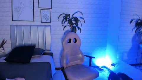 Snapshot of greennbella chatting on February 2, 7:01 pm online show from February 2, 7:01 pm