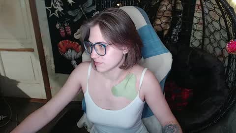 Lina online show from April 9, 2:22 pm