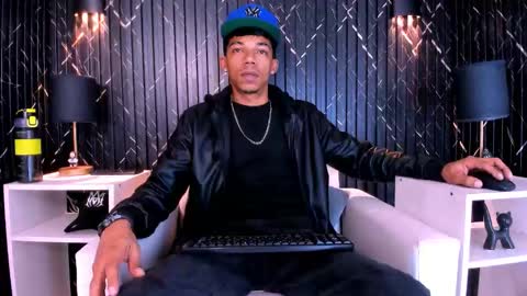 GregorySforza online show from November 29, 6:55 pm