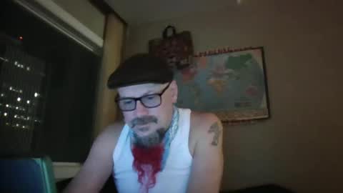 Snapshot of gregrev chatting on January 15, 1:02 am gregrev online show from January 15, 1:02 am