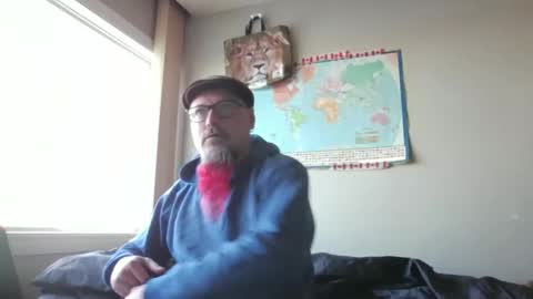 Snapshot of gregrev chatting on January 19, 10:17 pm gregrev online show from January 19, 10:17 pm