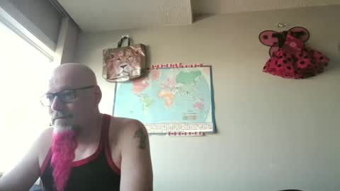 Snapshot of gregrev chatting on September 16, 11:06 pm gregrev online show from September 16, 11:06 pm