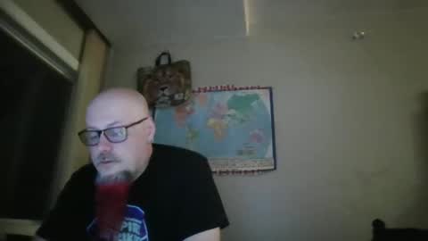 Snapshot of gregrev chatting on October 22, 2:34 am gregrev online show from October 22, 2:34 am