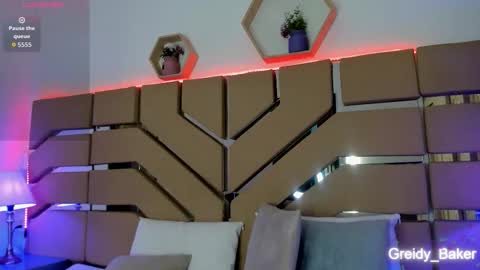 greidy_baker online show from October 2, 3:13 am