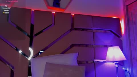 greidy_baker online show from February 25, 3:05 am