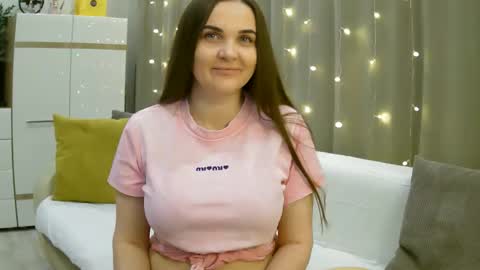 GretaGrant online show from February 26, 1:15 am