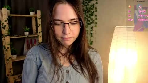 Cutie Ellie online show from April 29, 6:47 pm