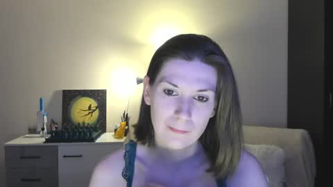 Snapshot of gretamiln chatting on December 28, 10:13 pm Greta online show from December 28, 10:13 pm