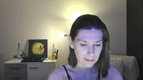 Snapshot of gretamiln chatting on January 24, 1:35 am Greta online show from January 24, 1:35 am