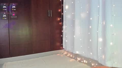 Snapshot of gretapowerpuffgirl chatting on December 5, 9:29 am Greta Babe online show from December 5, 9:29 am