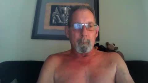 Snapshot of greybeard6868 chatting on December 19, 6:56 pm greybeard6868 online show from December 19, 6:56 pm