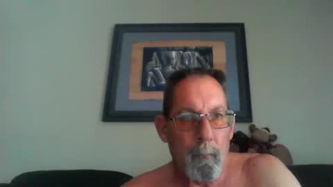 Snapshot of greybeard6868 chatting on December 29, 10:03 pm greybeard6868 online show from December 29, 10:03 pm