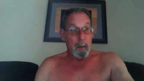 Snapshot of greybeard6868 chatting on January 14, 10:23 pm greybeard6868 online show from January 14, 10:23 pm