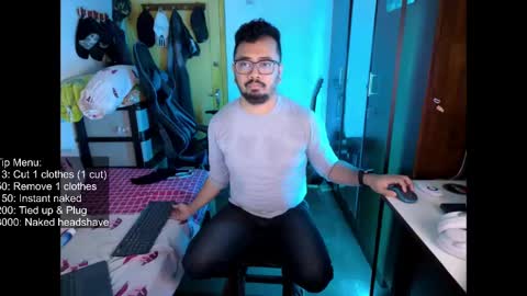 Snapshot of greybondage93 chatting on December 20, 4:36 pm Grey Hardy Slave online show from December 20, 4:36 pm