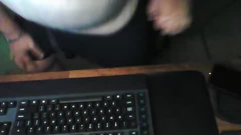 Snapshot of greyghost04 chatting on October 18, 4:41 pm greyghost04 online show from October 18, 4:41 pm