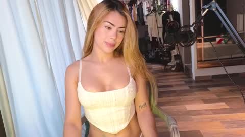 Greyslopez online show from December 15, 5:06 pm