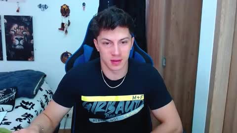 Snapshot of griego01 chatting on February 19, 7:38 pm griego01 online show from February 19, 7:38 pm