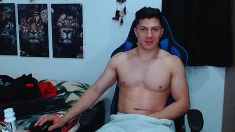 Snapshot of griego01 chatting on March 12, 10:50 pm griego01 online show from March 12, 10:50 pm