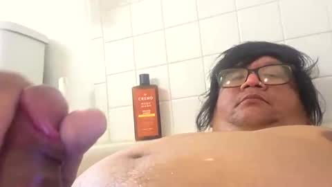 Snapshot of griffin8019 chatting on December 18, 10:21 am Griffin online show from December 18, 10:21 am