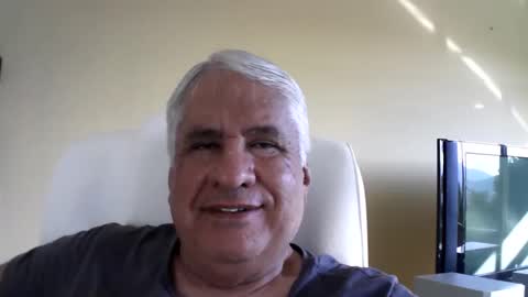 Snapshot of grisa01 chatting on April 22, 7:04 pm grisa01 online show from April 22, 7:04 pm