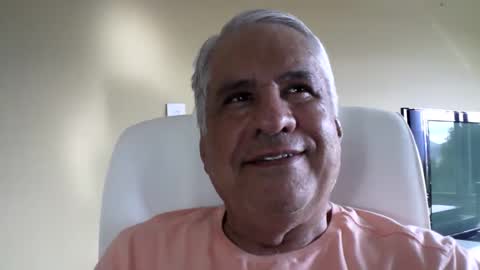Snapshot of grisa01 chatting on April 30, 6:25 pm grisa01 online show from April 30, 6:25 pm