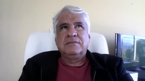 Snapshot of grisa01 chatting on May 28, 12:35 pm grisa01 online show from May 28, 12:35 pm