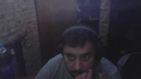 Snapshot of grisesitovitto chatting on December 27, 6:24 am grisesitovitto online show from December 27, 6:24 am